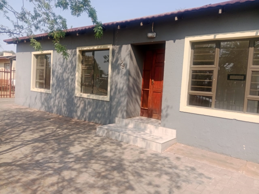 To Let 3 Bedroom Property for Rent in Kuruman Northern Cape